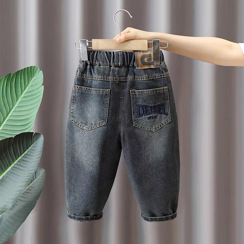 2025新款儿童牛仔裤男童春秋男孩帅气时髦长裤中小童秋季直筒裤子