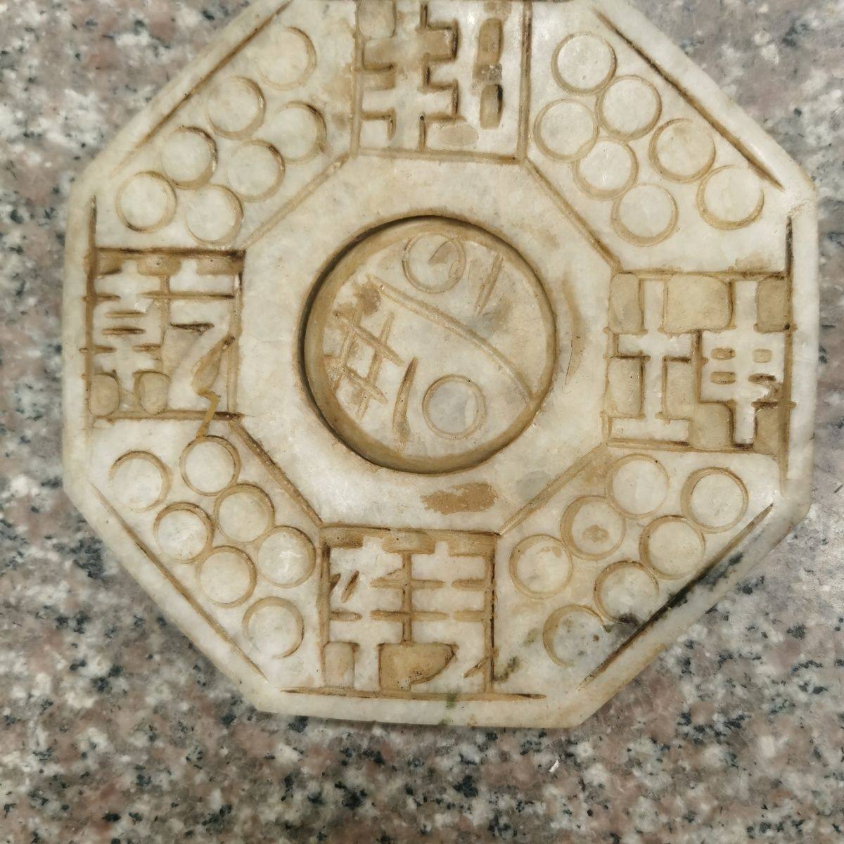 天然玉石 汉白玉阴阳八卦摆件 八卦扭转乾坤居家摆件