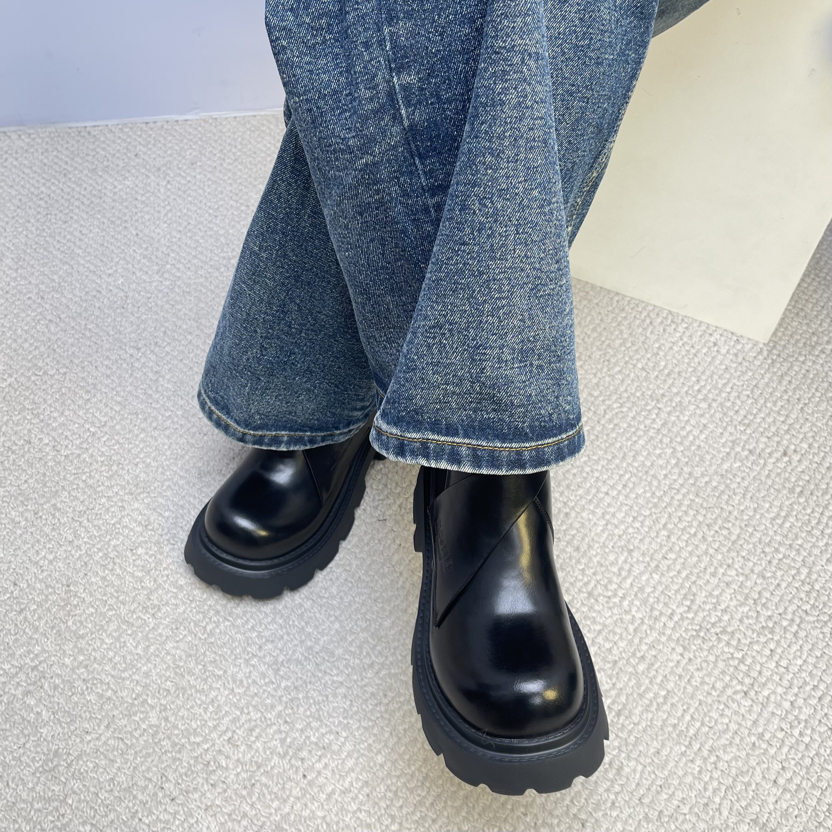 英伦厚底切尔西靴男黑色简约真皮短靴增高靴子大头男靴加绒马丁靴