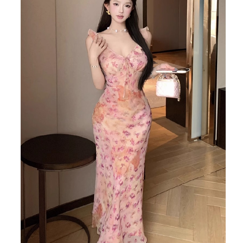 甜美粉色碎花吊带连衣裙女夏季2025新款法式高级感小个子度假长裙,女装/女士精品,连衣裙,淘宝优惠券,粉丝福利购,淘宝优惠卷