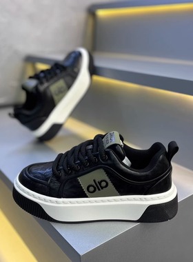 25款潮流男鞋黑色皮革鞋面配 olb LOGO厚底黑白休闲百搭单棉同款