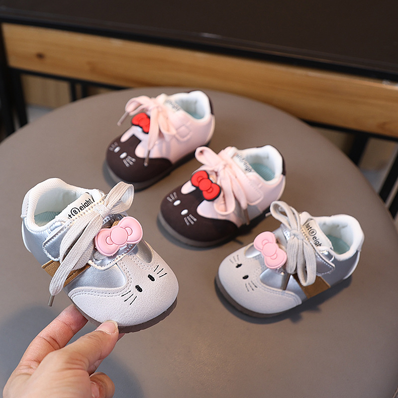 一件时尚春秋季新款女童板鞋婴儿软底学步单鞋宝宝德训鞋皮1-2岁3