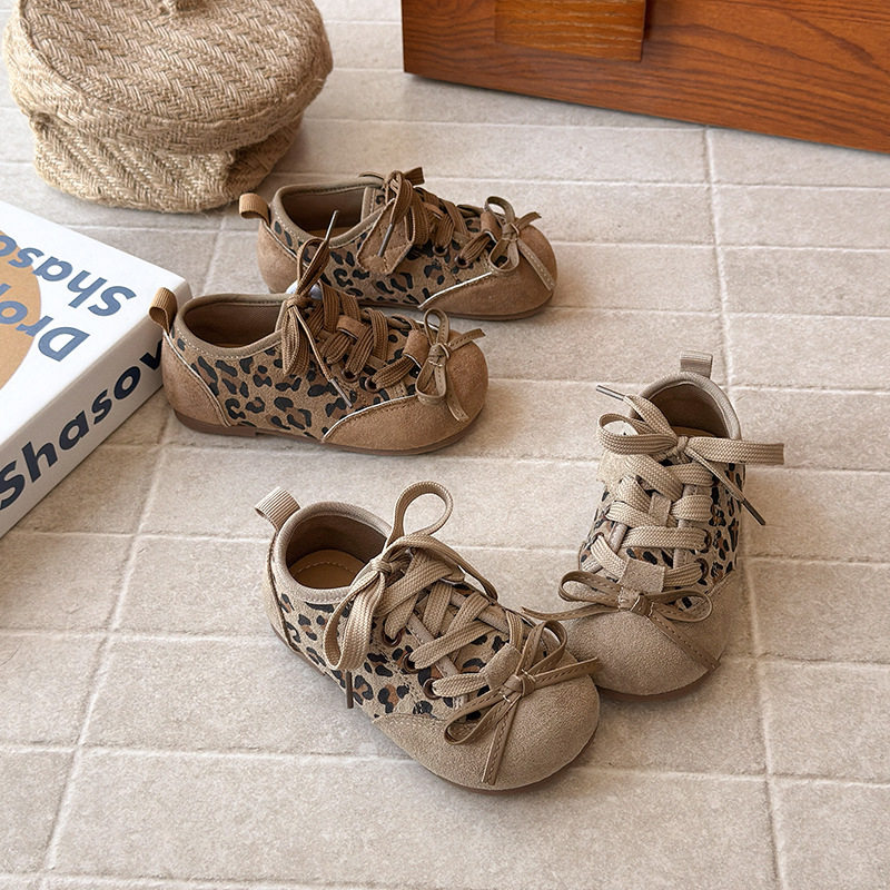 儿童德训鞋2025年春秋季新款韩版女童豹纹蝴蝶结阿甘鞋男童跑步鞋