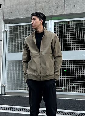 LIMOU户外风软壳冲锋衣内胆黑白灰色纯色立领运动夹克外套男潮流