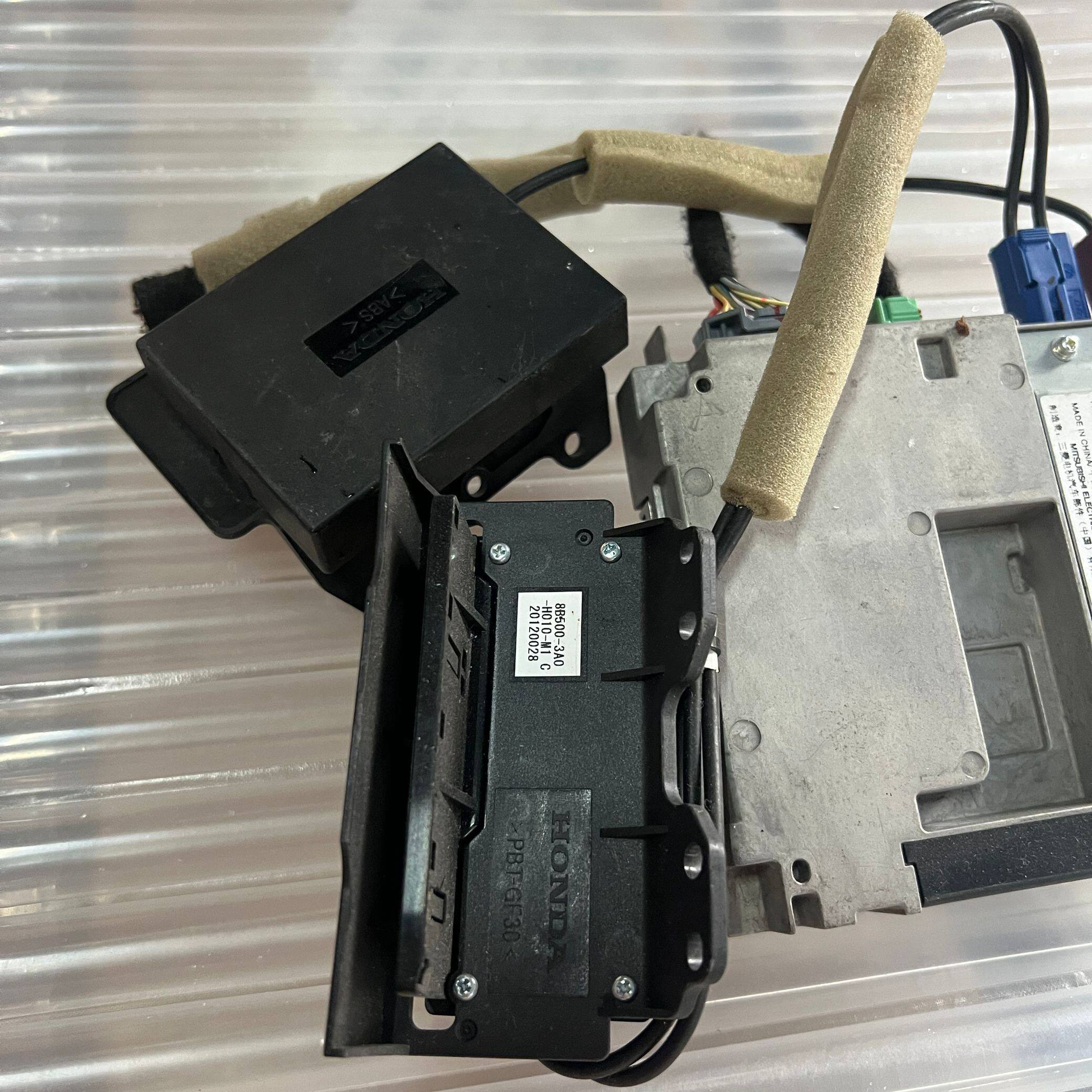 本田皓影 智能互联模块  2023款crv 车载无线终端 信号放大器