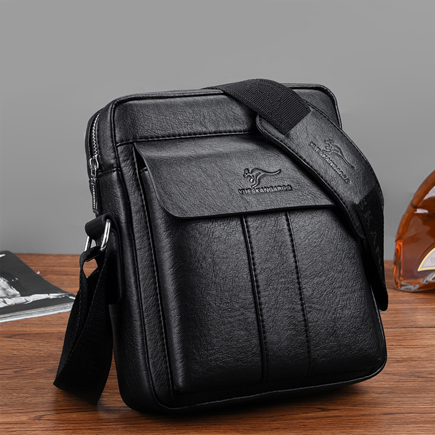 大容量真皮男士斜挎包