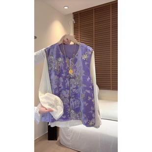 “金蕊紫棠”2025秋新中式国风圆领盘扣钉珠亮片刺绣丝绒上衣马甲