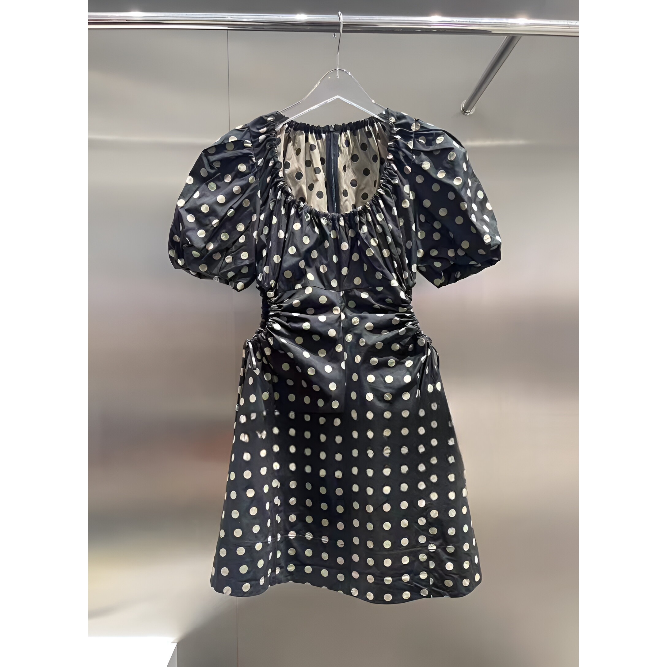 正品3H2O430-23 D小23夏5 1490W黑色波点连衣裙-P4叁