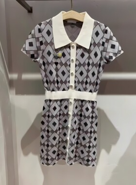 正品3H2E629-23 D小23夏5 1490 浅灰色 连衣裙