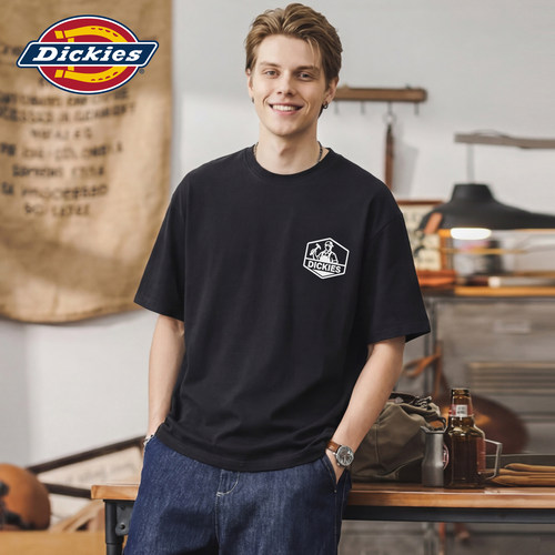 Dickies帝酷适纯棉短袖T恤男夏季潮牌复古工装徽章印花黑色上衣M