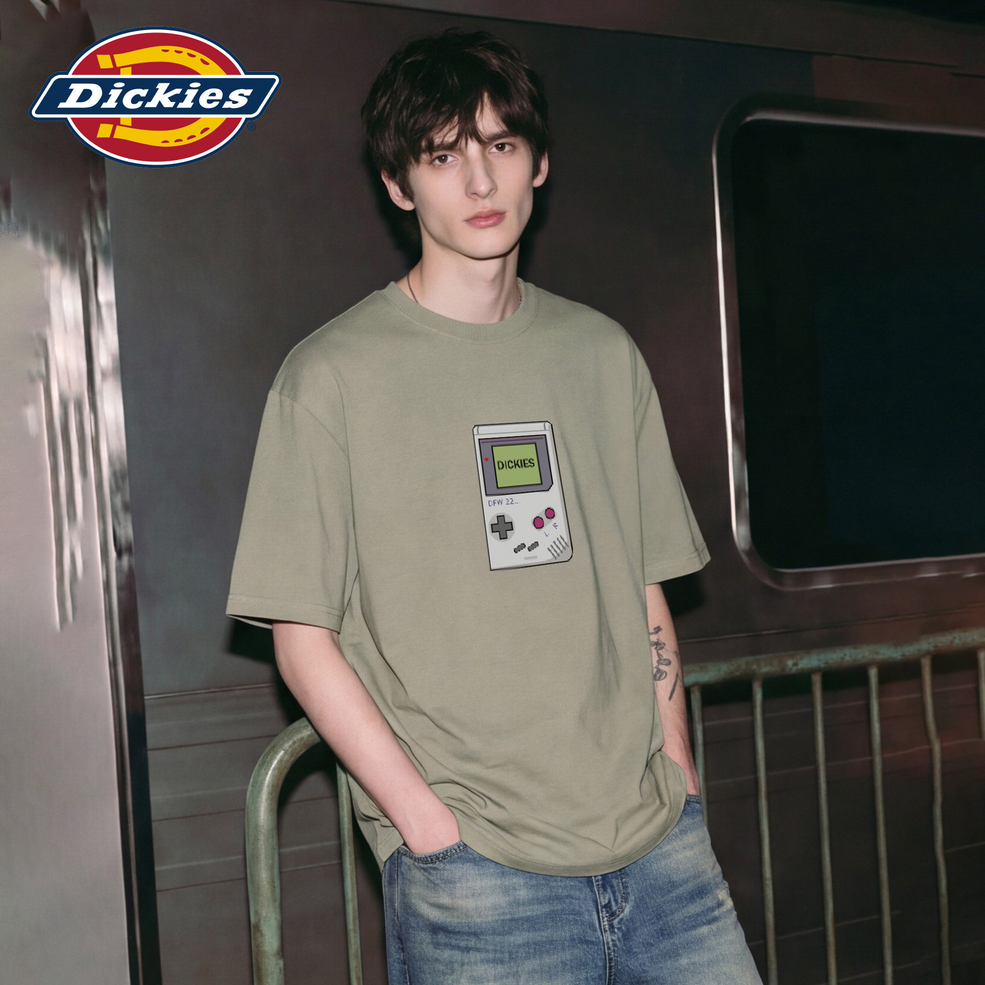 Dickies帝酷适宽松纯棉透气短袖t恤男生夏季童趣游戏机印花上衣M