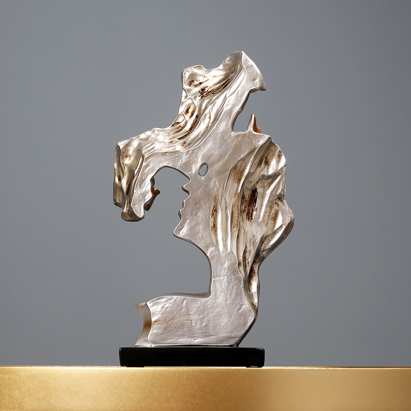 북유럽 크리 에이 티브 커플 캐릭터 조각 장식품 새 집 장식 선물 홈 거실 와인 캐비닛 장식품 결혼 선물