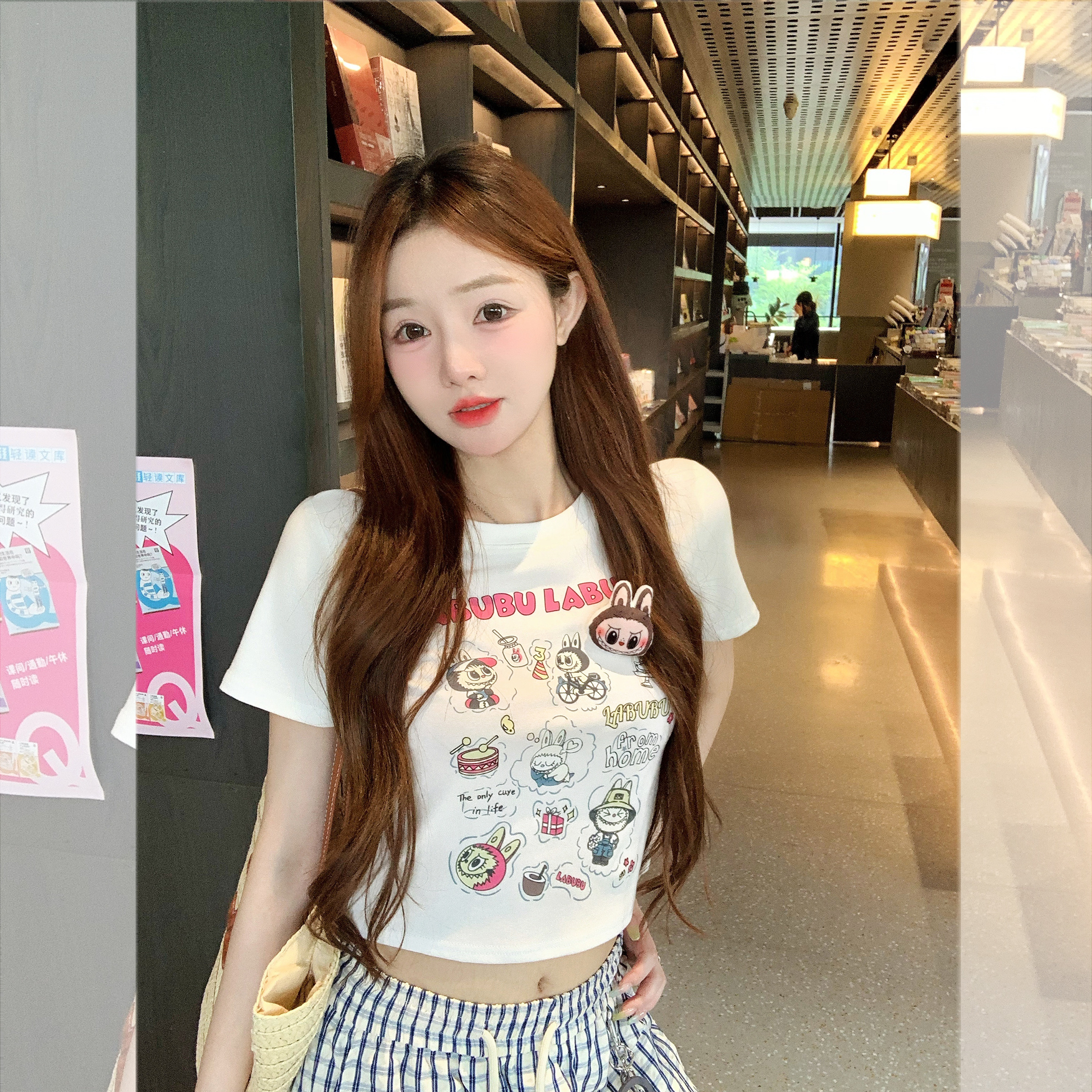 钟菲菲立体卡通修身短款短袖女t恤2025新款独特漂亮的小上衣夏季