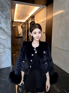 现货狐狸毛羽绒内胆小香风外套女秋冬2025新款爆款高级感超好看