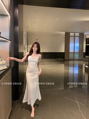 百搭绸缎修身显瘦通勤风褶皱珍珠