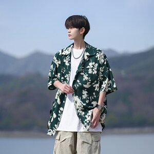 港风夏款夏短袖衬衫 男宽松个性冰丝碎花衬衣 6617 P40控58图片
