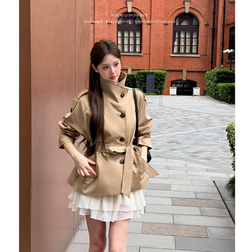 杨小卷 莱赛尔天丝 法式高智千金感短款风衣系带收腰外套女小个子