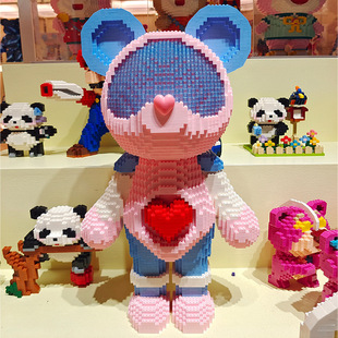 小方乐星际熊积木高难度益智男女孩生日礼物送闺蜜桌面小摆件玩具