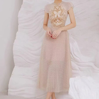 2025夏新款高级感蕾丝刺绣连衣裙