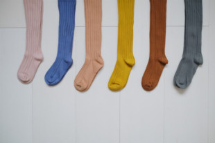 CoeYoKids 多色 20aw 女童秋冬中筒袜