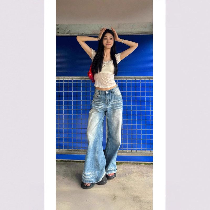 美式复古折痕水洗阔腿牛仔裤女秋季新款高腰宽松显瘦垂感直筒裤子