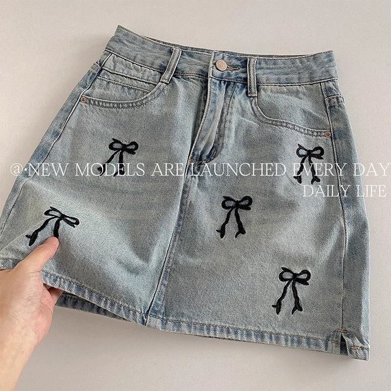 甜美蝴蝶结刺绣牛仔半身裙女2024夏季新款高腰宽松显瘦a字包臀裙