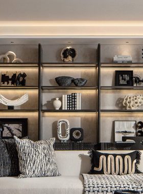 现代简约客厅装饰品摆件套装书架背景墙软装搭配式宋氏美学展示柜