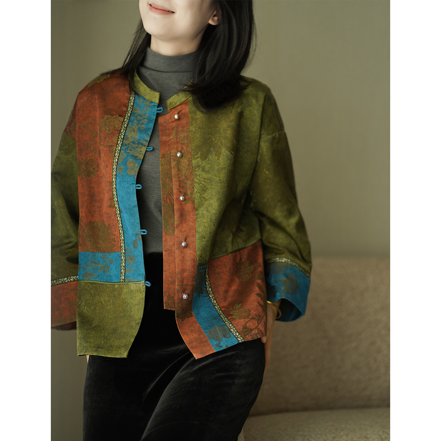 艾绘馆新中式国风织金拼色短外套女春季复古高级感撞色长袖外套,女装/女士精品,短外套,淘宝优惠券,粉丝福利购,淘宝优惠卷