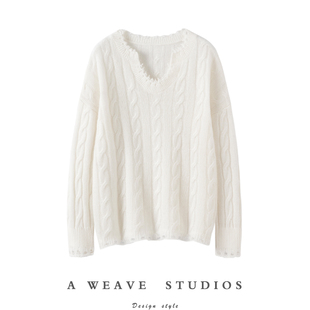 精致太好穿了 绞花V领毛边廓形100%纯山羊绒毛衣女2024新款