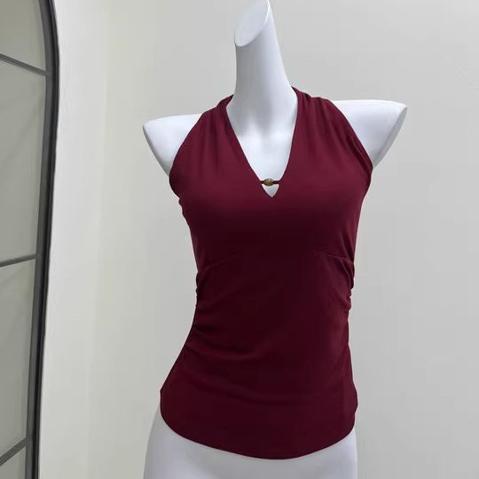 修身百搭款人棉吊带上衣