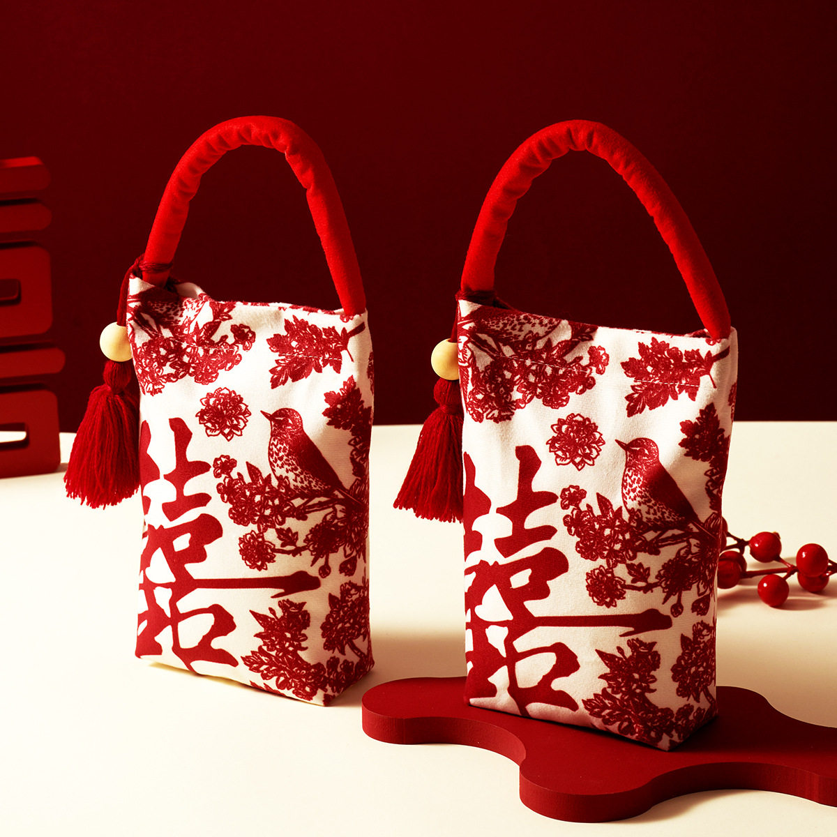 新款喜糖袋高级伴手礼中式婚礼礼盒空盒订婚喜宴专用布袋子包装袋