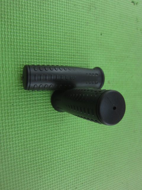 Poignées de vélo - Ref 2346516 Image 3