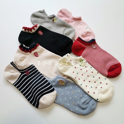 兔兔家可爱精美刺绣低腰船袜