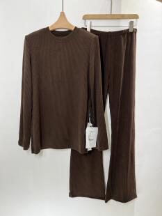 摩登秋冬新款韩版修身显瘦长袖t+微喇叭休闲裤两件套装女7806