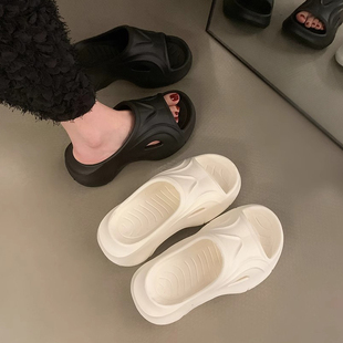 女款 2025新款 增高厚底拖鞋 夏季 外穿海边沙滩防滑洞洞鞋 白色凉拖鞋