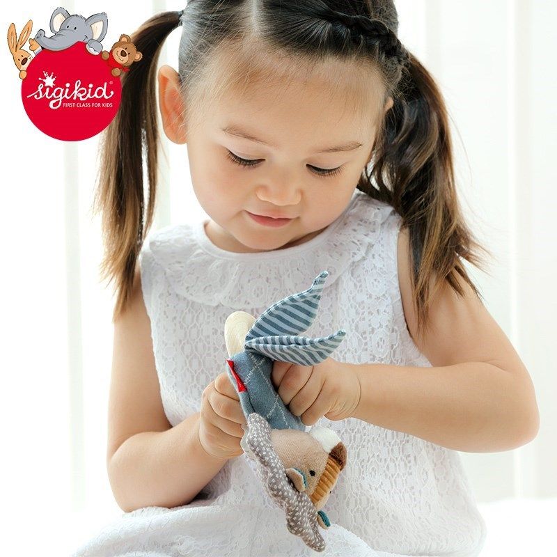 德国sigikid 新生婴儿手摇铃小狮子抓握训练玩偶宝宝安抚玩具哄睡