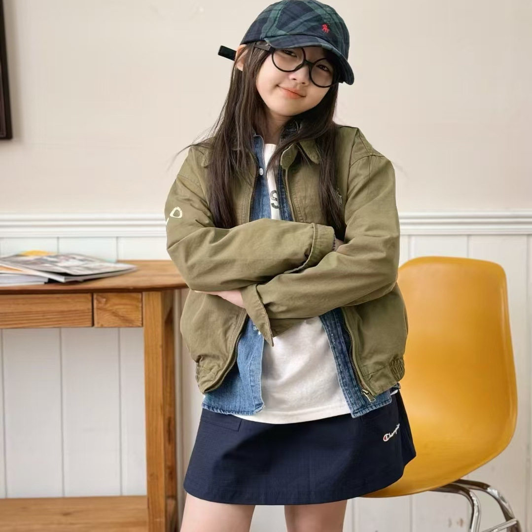 秋开学季儿童复古老钱风宽松翻领外套男女中大童时尚工装外套港风