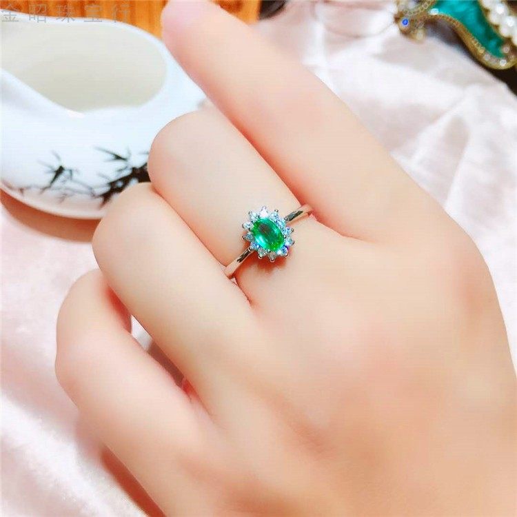 天然哥伦比亚祖母绿戒指戴妃款女士戒子高净度满火彩奶奶绿带证书,珠宝/钻石/翡翠,手饰,淘宝优惠券,粉丝福利购,淘宝优惠卷