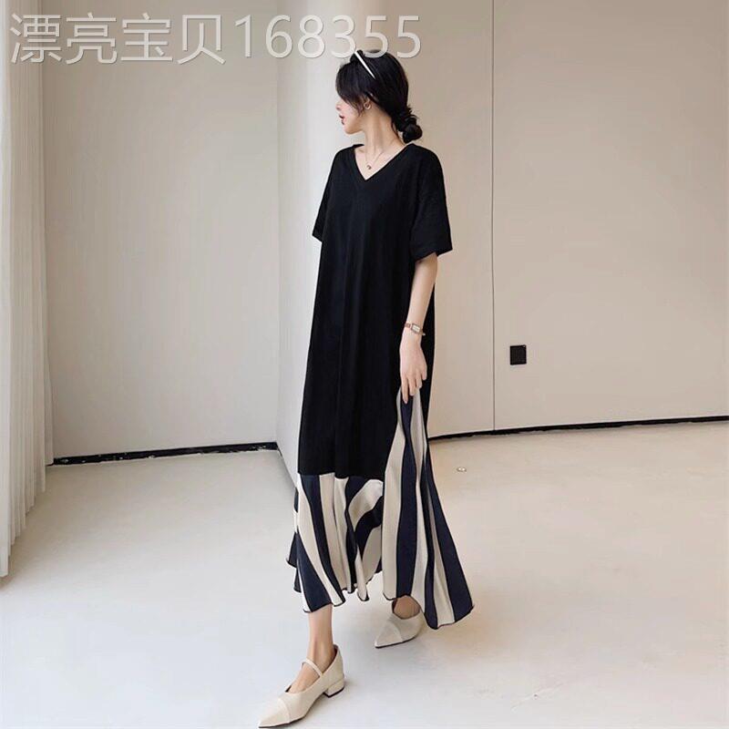 高级感黑色长款拼接连衣裙2026夏季新款大码女装胖mm显瘦V领T恤裙