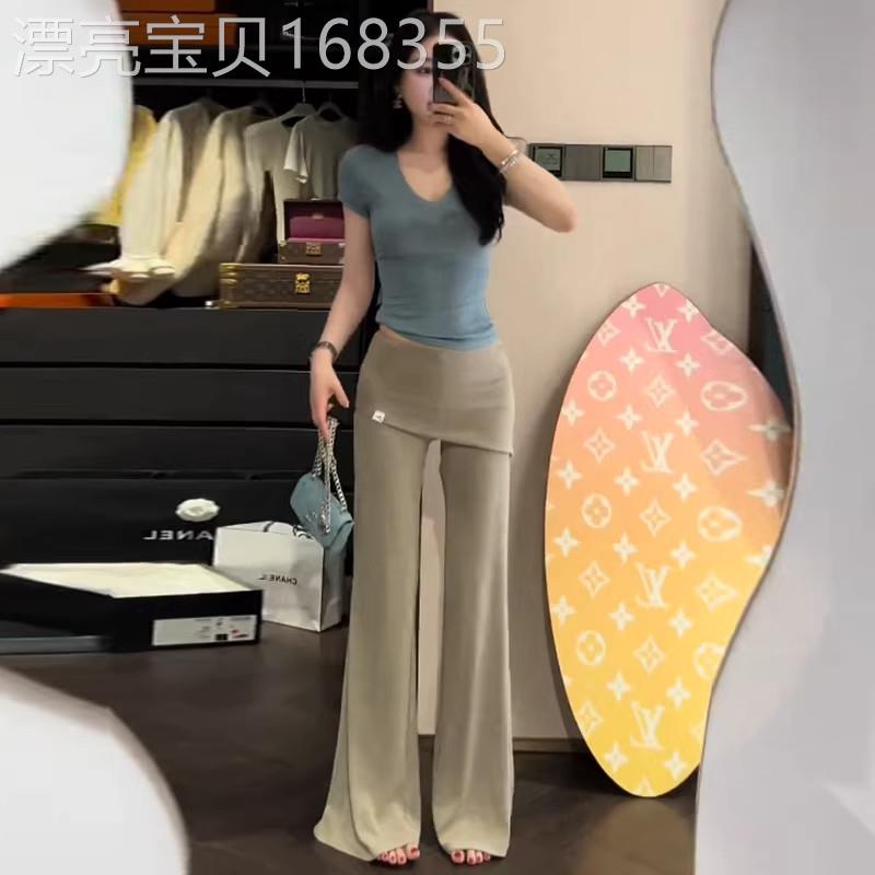 香港代购时尚套装女夏季新款修身V领短袖T恤屁帘微喇休闲裤两件套