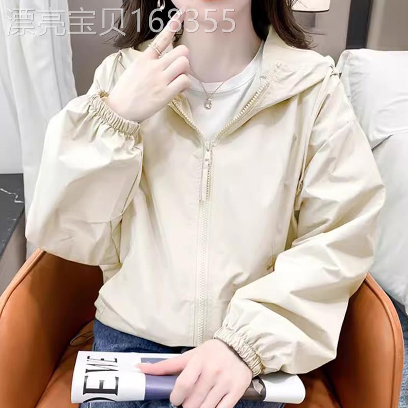 连帽外套女春秋薄款2026新款宽松韩版时尚冲锋衣短款夹克休闲上衣