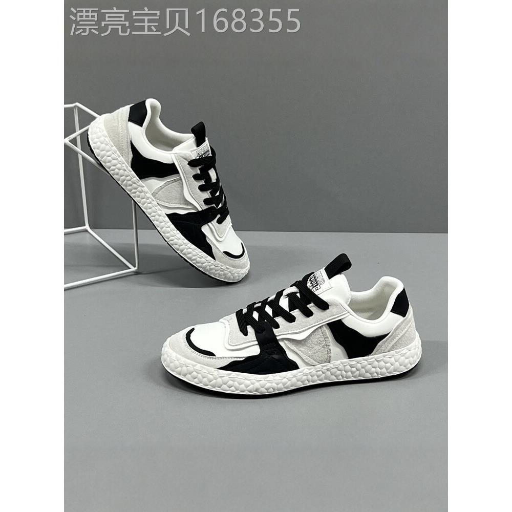 欧式站潮精品店设计感强！采购产品白鞋的男人，多功能软底，舒适