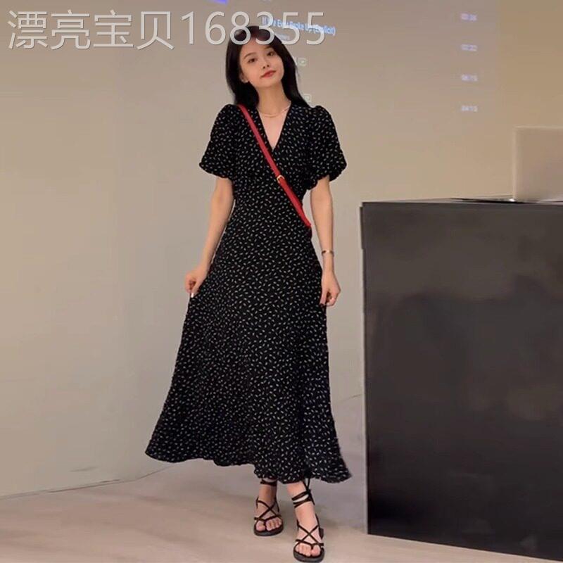 大码碎花连衣裙夏季微胖mm显瘦法式赫本风质感高级感气质V领裙子图片