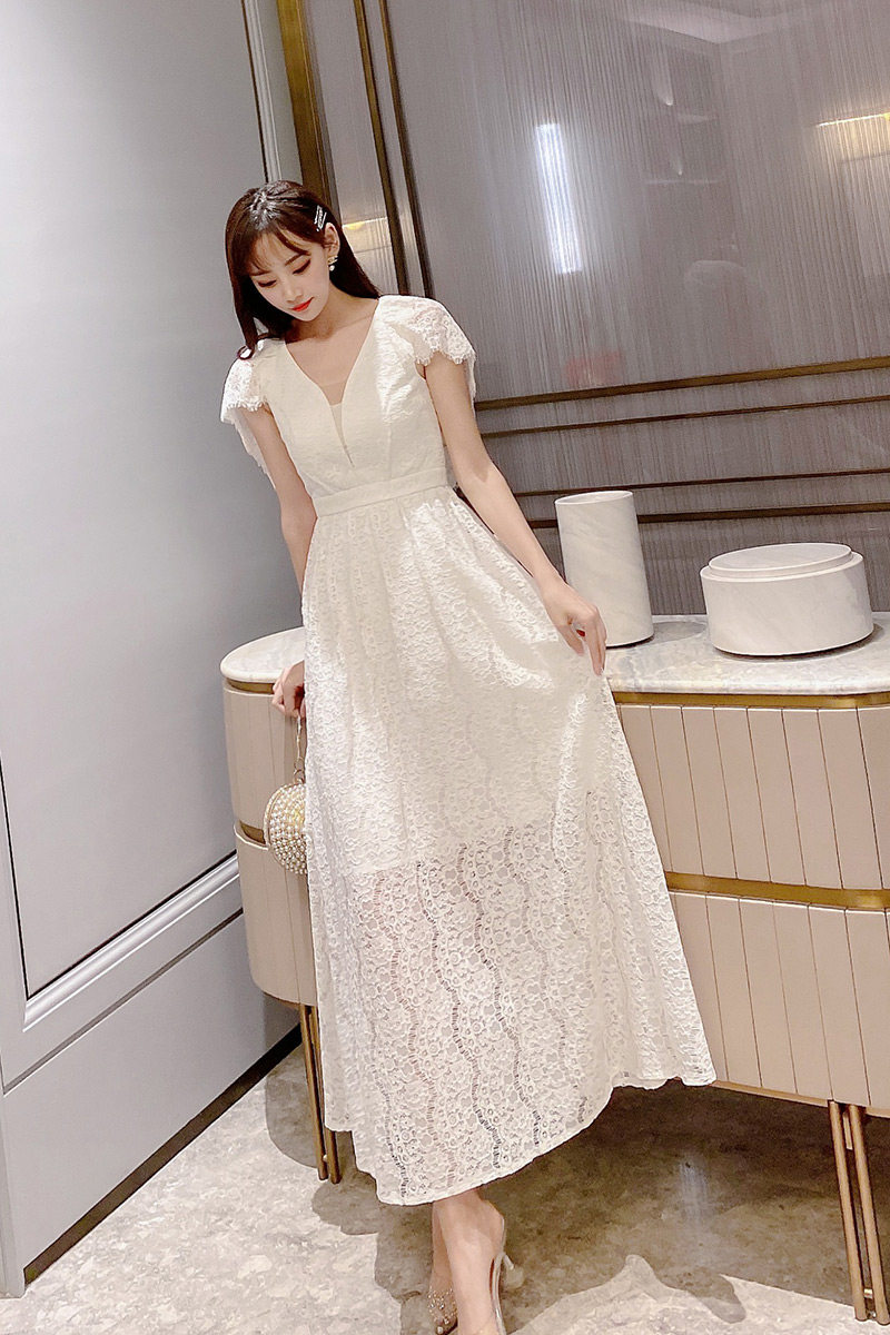 网红美背蕾丝拼接法式仙女裙2021夏季新款女高腰镂空透气连衣裙