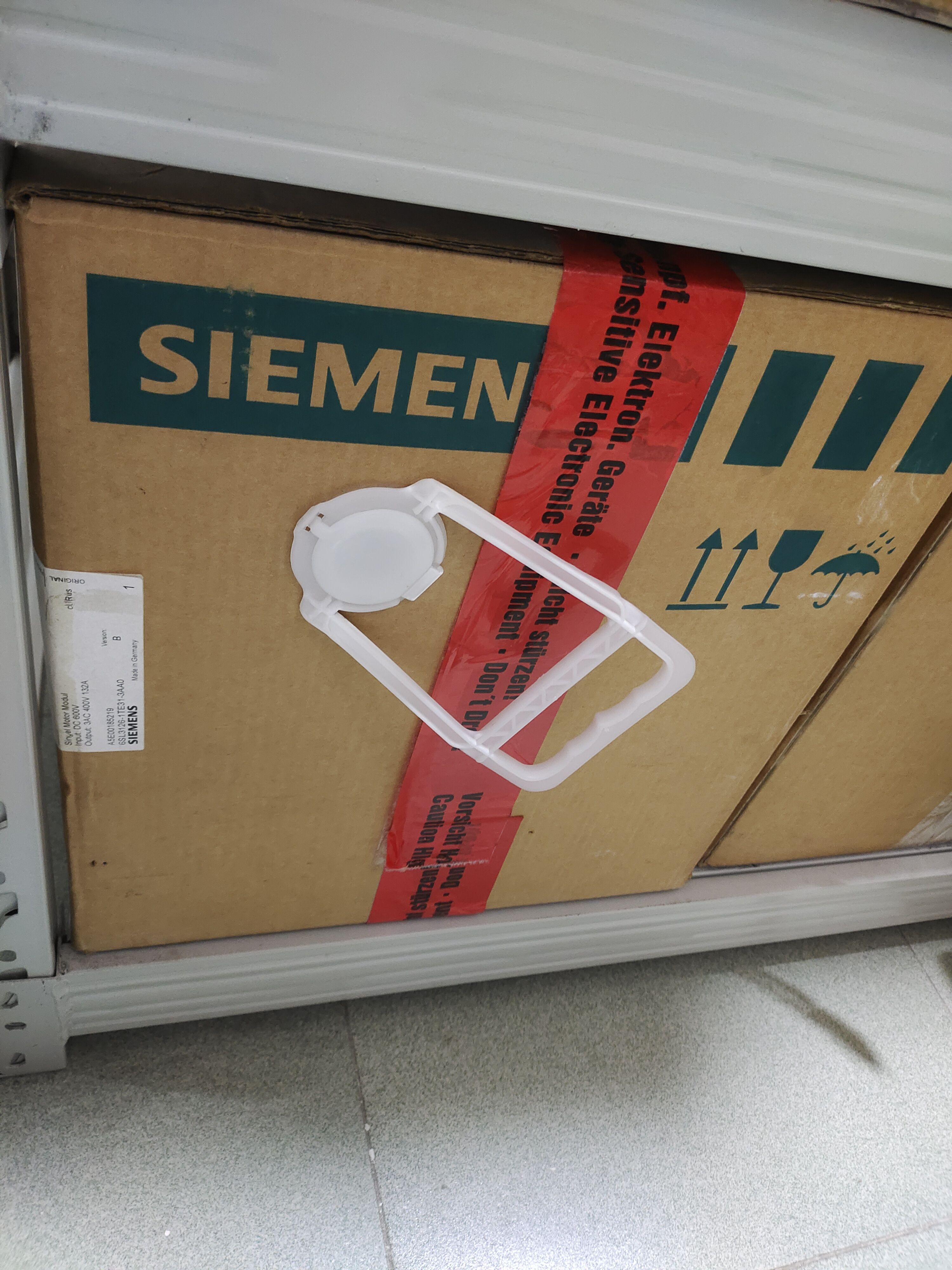 西门子 S120 变频器 6SL3126-1TE31-3AA0 132A 单轴电机模块 现货