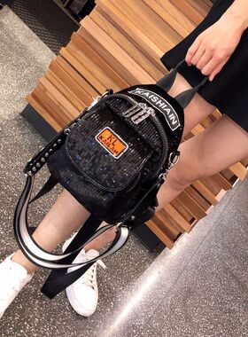 洋气高颜值旅游双肩包女2026新款时尚轻便高级女士背包超火轻奢小