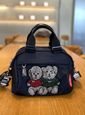 超火轻便包包女2025新款高级感时尚牛津布休闲女士斜挎包手提包小