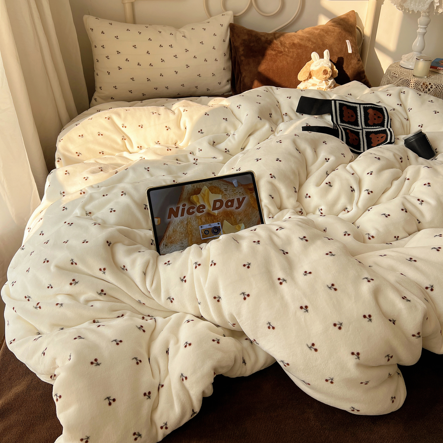 梨梦 ins简约博主风秋冬牛奶绒四件套保暖珊瑚绒床单被套床上用品