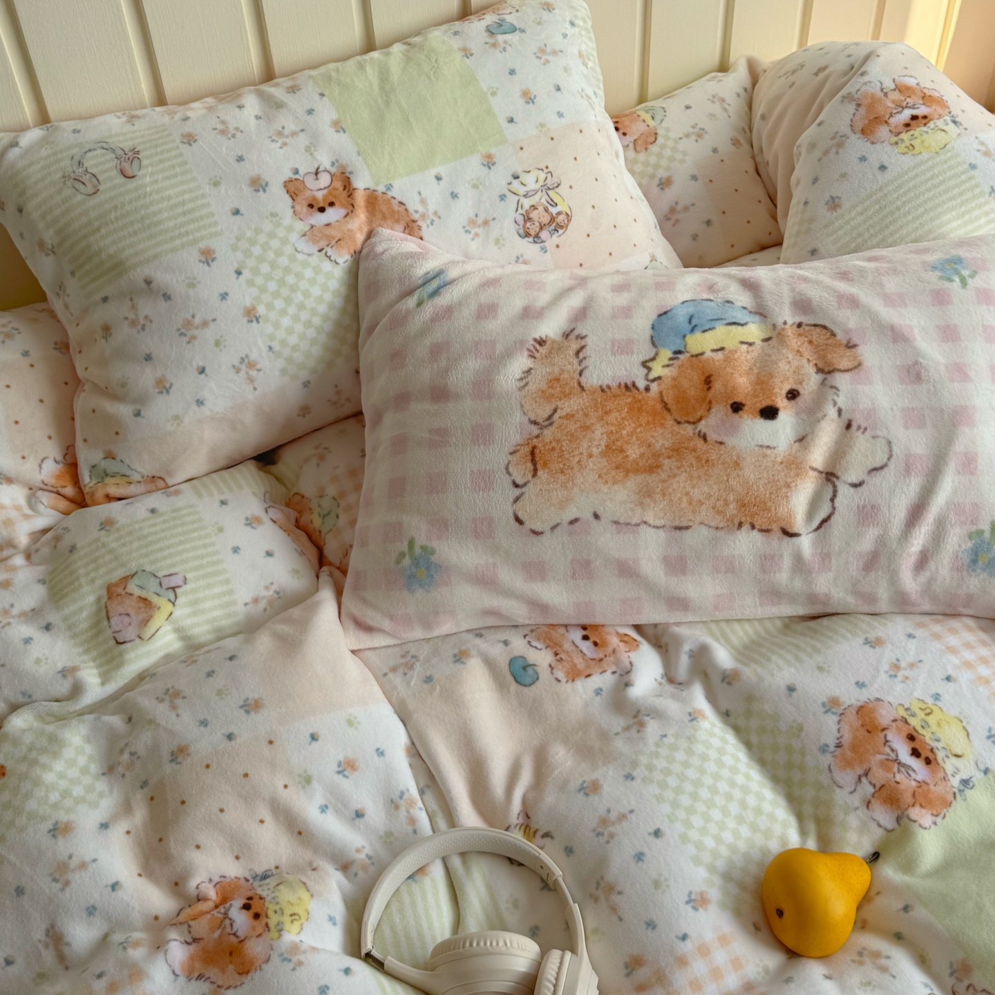 梨梦 碎花小狗 ins秋冬牛奶绒四件套保暖珊瑚绒床单被套床上用品