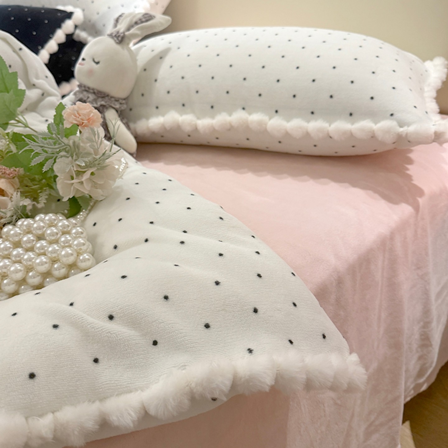 梨梦 波点蜜糖秋冬 保暖加厚牛奶绒四件套床单被套珊瑚绒床上用品